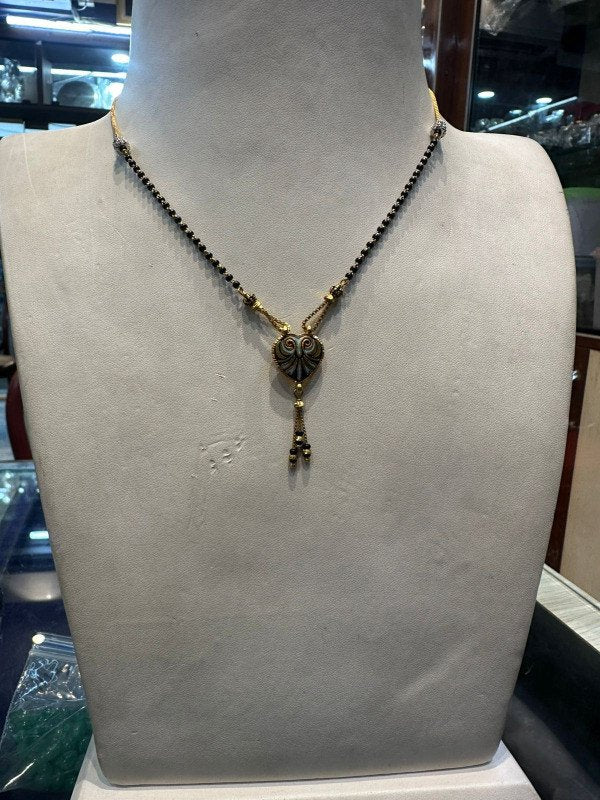 22K Gold Black Beads Chain (Nallapusalu) – 8.462 g