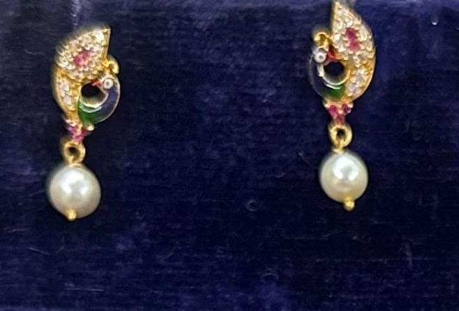 22K Gold Kammalu (Ear Studs) – 2.345 g
