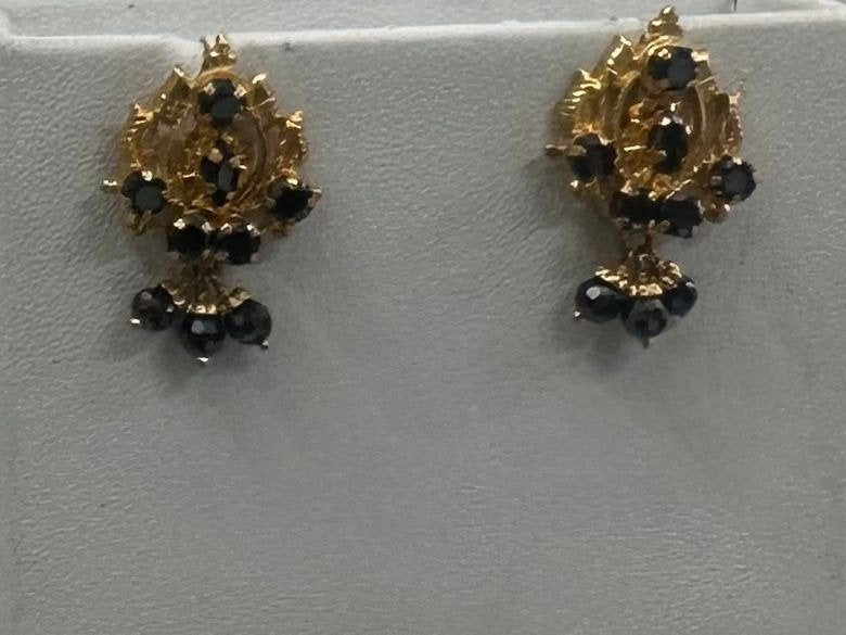 22K Gold Kammalu (Ear Studs) – 3.397 g