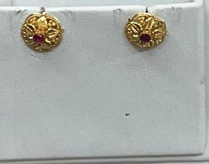 18K Gold Kammalu (Ear Studs) – 1.735 g