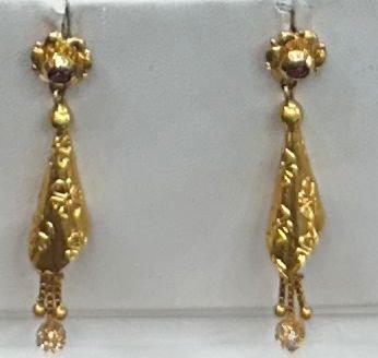 18K Gold Kammalu (Ear Studs) – 3.258 g