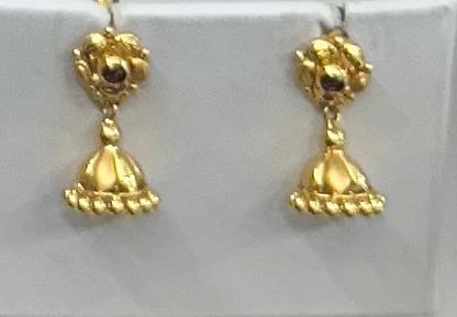 18K Gold Kammalu (Ear Studs) – 3.073 g