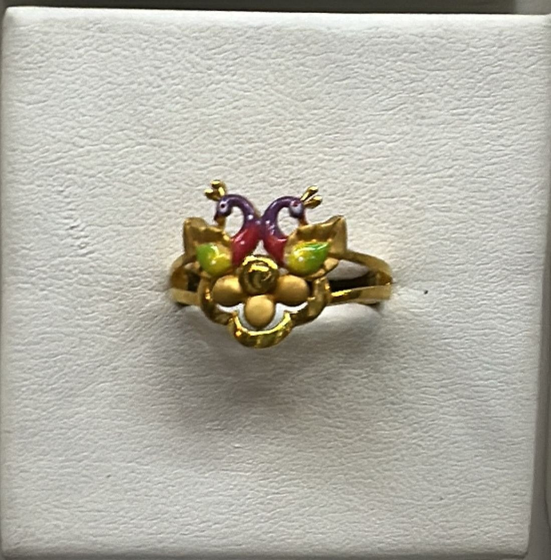 22K Gold Ladies Ring – 4.195 g
