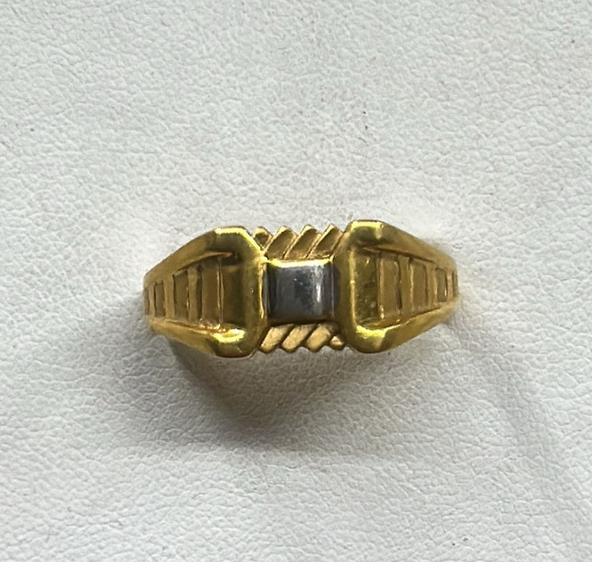 22K Gold Gents Ring – 4.048 g