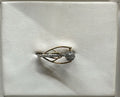 18K Gold Ladies Ring – 2.420 g
