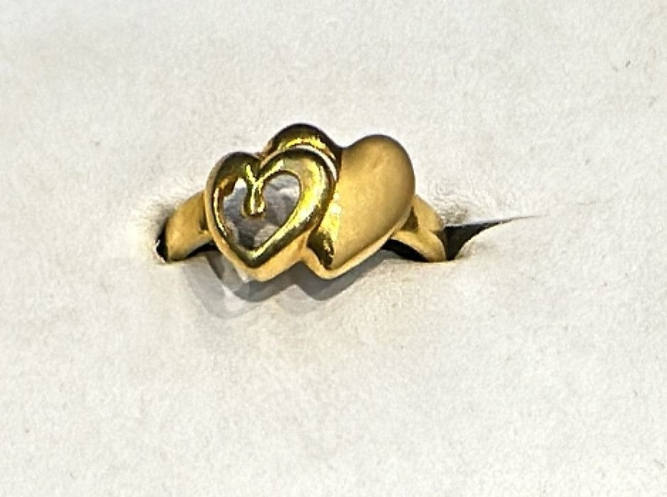 22K Gold Ladies Ring – 2.681 g